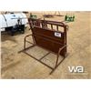 Image 3 : HI-QUAL CALF TIPPING TABLE