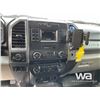 Image 9 : 2017 FORD F-350 CREW CAB FLATBED TRUCK