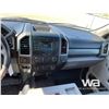 Image 8 : 2017 FORD F-350 CREW CAB FLATBED TRUCK