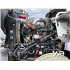 Image 15 : 2018 KENWORTH T800 TRI DRIVE SLEEPER WINCH TRACTOR