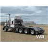 Image 4 : 2018 KENWORTH T800 TRI DRIVE SLEEPER WINCH TRACTOR