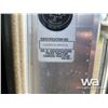 Image 5 : 2018 KENWORTH T800 T/A SLEEPER WINCH TRACTOR