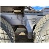 Image 21 : 2013 KENWORTH T800 T/A SLEEPER WINCH TRACTOR