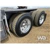 Image 18 : 2011 KENWORTH T800 T/A SLEEPER WINCH TRACTOR