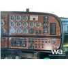 Image 9 : 2001 PETERBILT 378 T/A SLEEPER WINCH TRACTOR
