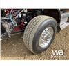Image 20 : 2016 KENWORTH T800 TRI-DRIVE SLEEPER TRUCK TRACTOR