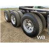Image 24 : 2016 KENWORTH T800 TRI-DRIVE SLEEPER TRUCK TRACTOR