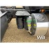 Image 23 : 2015 KENWORTH T800 TRI-DRIVE TRUCK TRACTOR