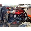 Image 13 : 2009 KENWORTH T800 TRI DRIVE SLEEPER TRUCK TRACTOR