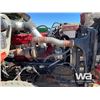 Image 15 : 2009 KENWORTH T800 TRI DRIVE SLEEPER TRUCK TRACTOR