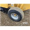 Image 12 : 2006 AGCO CHALLENGER RB56 ROUND BALER