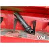 Image 9 : 2001 NEW HOLLAND 688 ROUND BALER