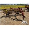 Image 7 : NEW HOLLAND 258 & 260 ROLL BAR HAY RAKES