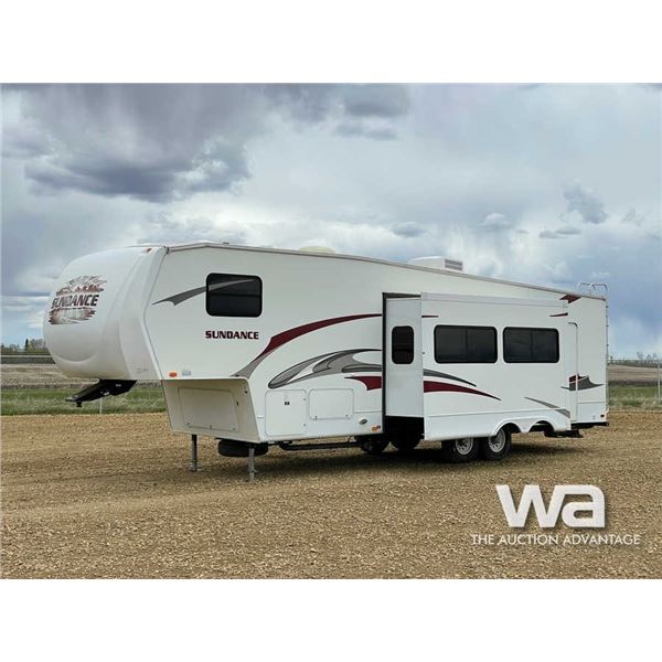 2009 HEARTLAND SUNDANCE 3300 5TH WHEEL TOY HAULER