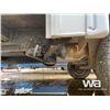 Image 18 : 2003 TRIPLE E 27.5 FT. T/A TRAVEL TRAILER