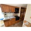 Image 9 : 2003 TRIPLE E 27.5 FT. T/A TRAVEL TRAILER