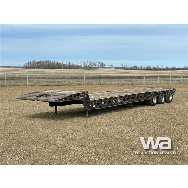 2013 PEERLESS LB40 TRIDEM SCISSORNECK LOWBED