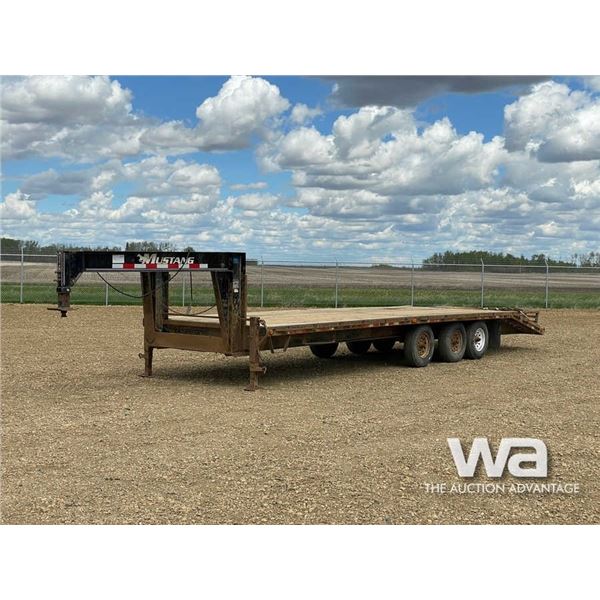 2010 MUSTANG 30 FT. 5TH WHEEL FLATDECK TRAILER