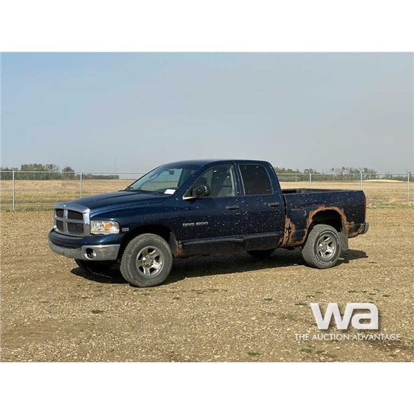 2003 DODGE RAM 1500 CREW CAB PICKUP
