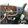 Image 8 : 2009 PETERBILT 386 T/A SLEEPER TRUCK TRACTOR