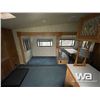Image 6 : 1996 DUTCHMAN SIGNATURE 5TH WHEEL TRAVEL TRAILER