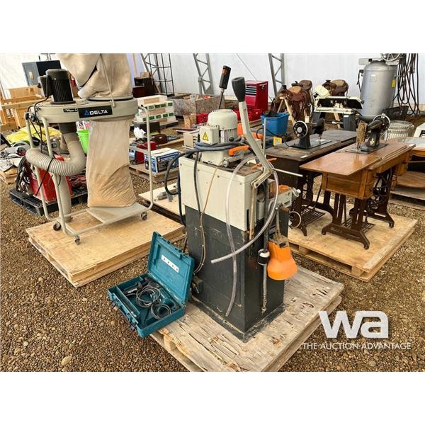 ELUMATEC AS 70/44 1-SPINDLE COPY ROUTER