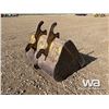 Image 3 : CATERPILLAR 66 IN. CLEAN OUT BUCKET