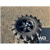 Image 6 : (4) ITP CRYPTID 34-10.00X17 TIRES & RIMS