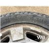 Image 7 : (4) AMP TERRIAN GRIPPER LT265/70R17 TIRES & RIMS