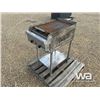 Image 3 : QUEST 3 BURNER GAS CHAR BROILER GRILL