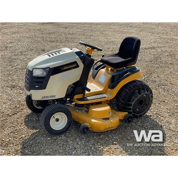 2012 CUB CADET LGTX 1054 54 IN. RIDE ON LAWN MOWER