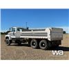 Image 4 : 1993 FORD LNT8000F T/A DUMP TRUCK