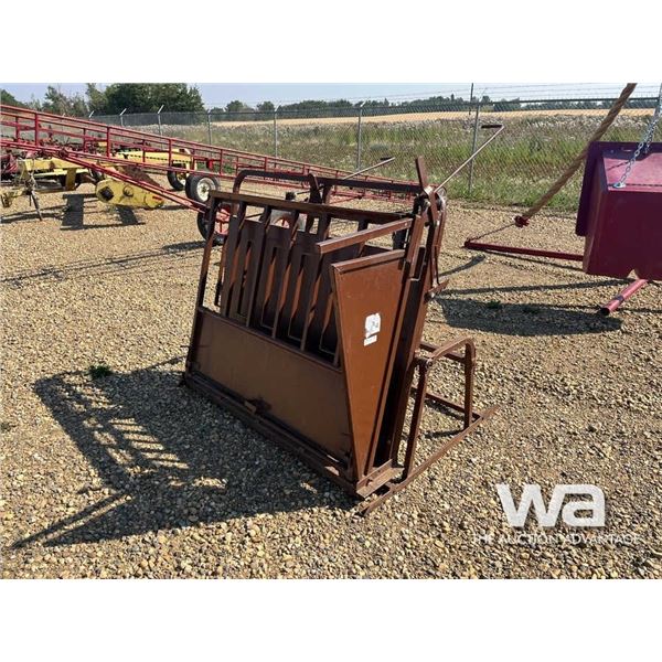 HI-QUAL CALF TIPPING TABLE