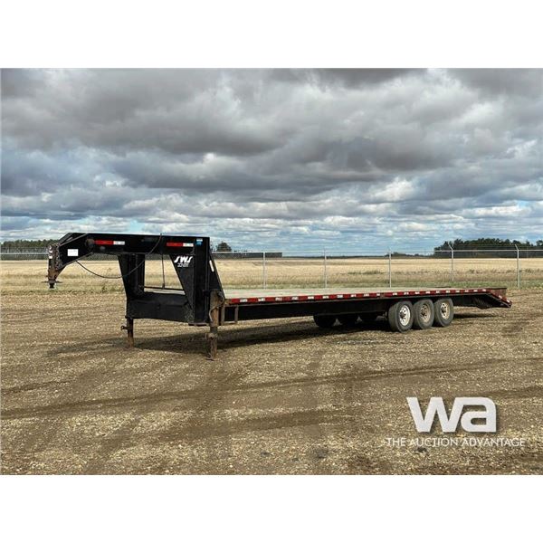 2014 SWS 35 FT. TRIDEM 5TH WHEEL EQUIPMENT TRAILER