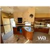 Image 12 : 2010 KEYSTONE OUTBACK 5TH WHEEL TRAVEL TRAILER
