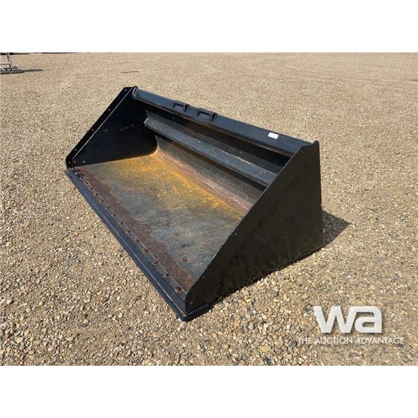 BOBCAT 100 IN. SNOW BUCKET
