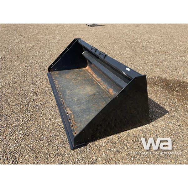 BOBCAT 100 IN. SNOW BUCKET