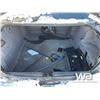 Image 16 : 1998 BMW 750 iL 4-DOOR CAR