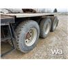 Image 18 : 2007 KENWORTH T800B TRIDRIVE SLEEPER WINCH TRACTOR