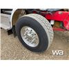 Image 18 : 2004 PETERBILT 378 T/A SLEEPER WINCH TRACTOR