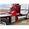 Image 28 : 2004 PETERBILT 378 T/A SLEEPER WINCH TRACTOR