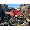 Image 11 : 2013 KENWORTH T800 TRI DRIVE SLEEPER TRUCK TRACTOR