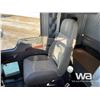 Image 7 : 2013 KENWORTH T800 TRI DRIVE SLEEPER TRUCK TRACTOR