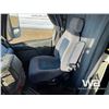 Image 7 : 1998 VOLVO VN T/A SLEEPER TRUCK TRACTOR
