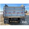 Image 22 : 2010 KENWORTH T800 TRI DRIVE SLEEPER DUMP TRUCK