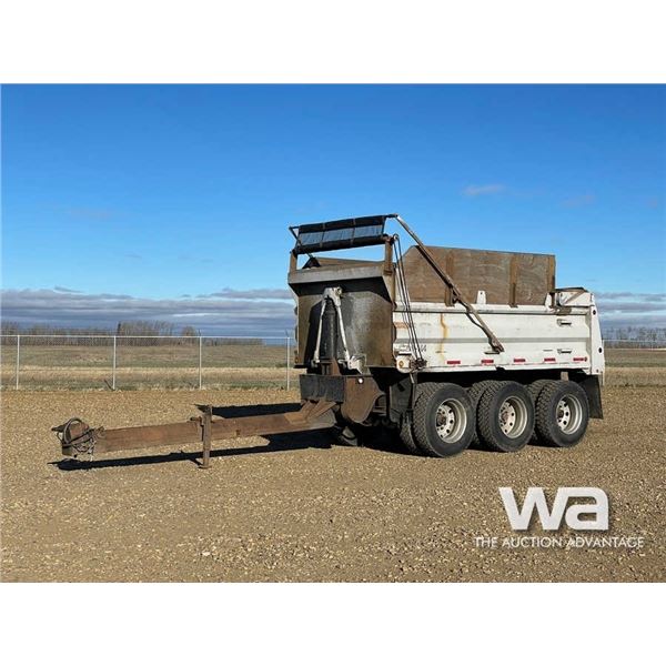 2007 LANGFAB TRIDEM PUP GRAVEL TRAILER