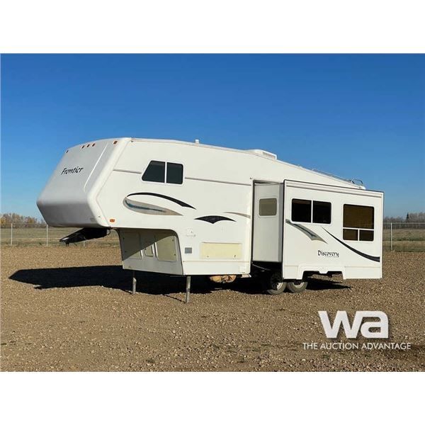 2002 FRONTIER DISCOVERY TRAVEL TRAILER