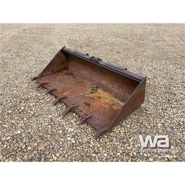JOHN DEERE T72 72" TOOTH BUCKET