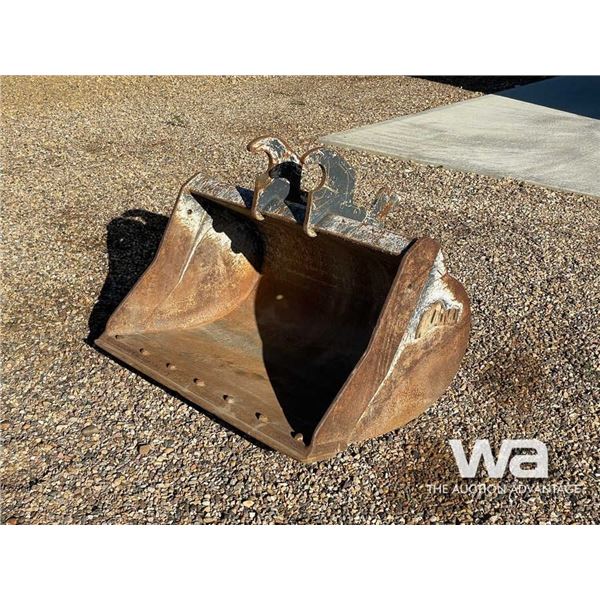 AMI 42" MINI EXCAVATOR CLEANOUT BUCKET