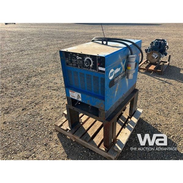 MILLER GOLD STAR 400 SS ARC WELDER